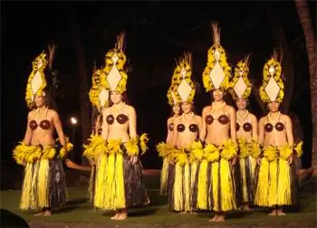 В Old Lahaina Luau вы познакомитесь с гавайской культурой.
