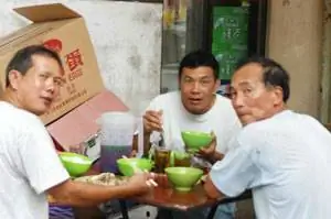 Завтракаем на Красном рынке