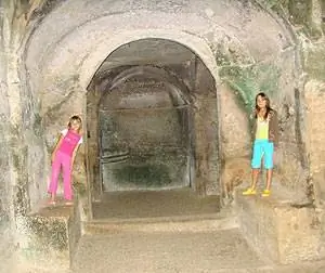 Пещера Сивиллы в Куме - фотографии Барбары Сарагосы