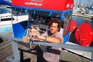 Крис Фини из Phins в Марина-дель-Рей.