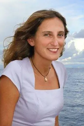 девушка с острова Дженнифер Барклай