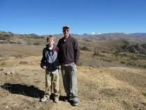 Автор и его сын на вершине Анд