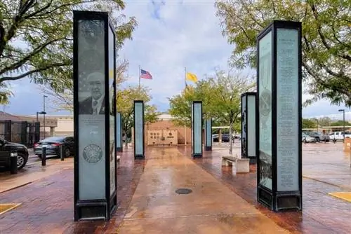 Гэллап, Нью-Мексико: знаменитая остановка на дороге Америки