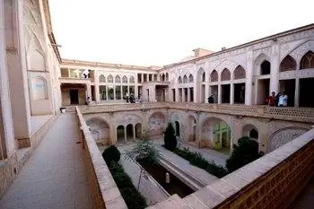 Крыша дома в Кашане, Иран.