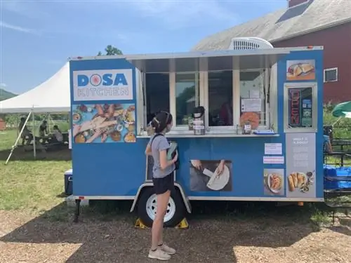 Грузовик с едой Dosa Kitchen в Браттлборо