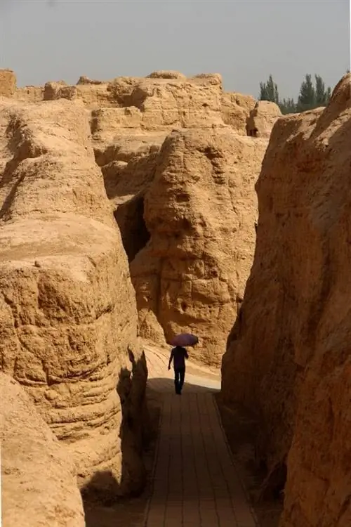 Лабиринтные дорожки руин Цзяохэ.