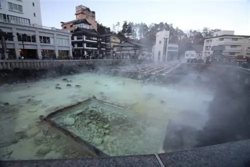 Юбатаке Кусацу