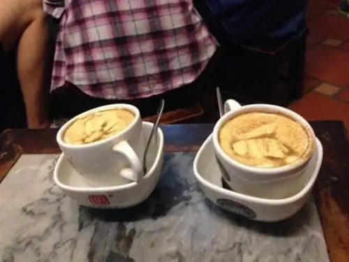 Яичный кофе из кафе Giang, Ханой, Вьетнам.