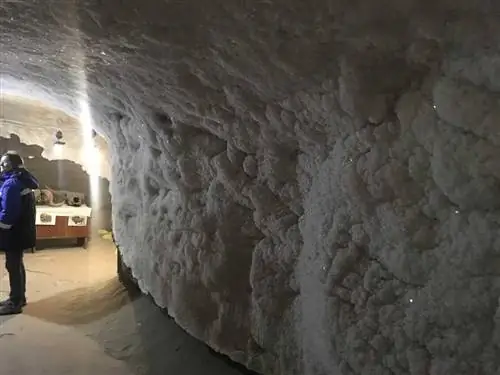 Вечная мерзлота в подземной лаборатории в Якуске.