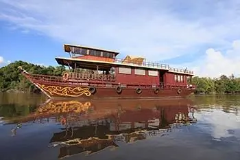 Борнео: Спуск по реке Рунган