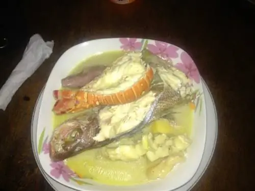 Рандаун - популярное блюдо из морепродуктов, приготовленное на Литтл-Корн-Айленде.