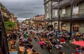 Волонтер за границей в Новом Орлеане