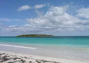 Голубой пляж на Вьекесе, Пуэрто-Рико - фото Майкла Франко