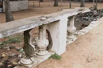 Город рушится, но все еще имеет свое очарование. фото Ракель Флетчер.