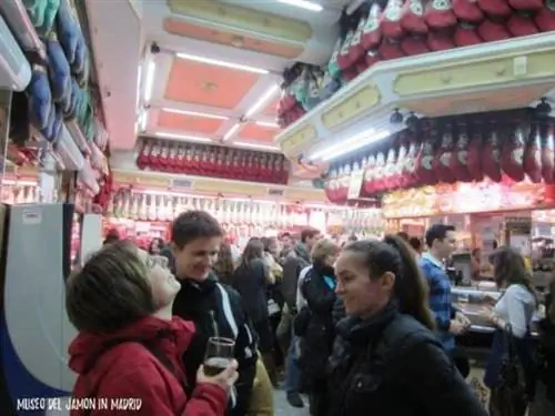 Насладитесь испанскими винами в Museo de Jambon в Мадриде. Фотографии Жельки Раич.