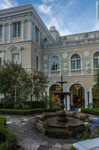 Отель и сады. Ванна