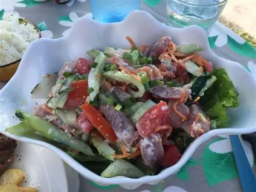 Знаменитый пуассон крю Snack Mahana.