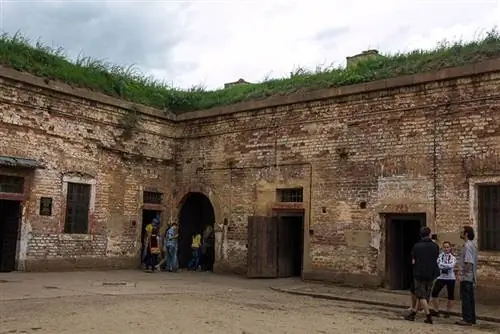 тюремные камеры 5