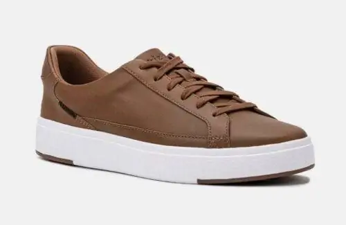 Обувь Kiziks Vegas в коньячном цвете.