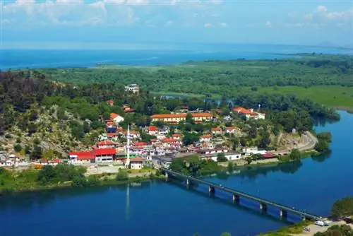 Шкодер Вид из замка
