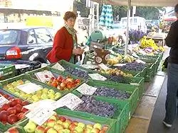 Фермерский рынок в Граце открывается каждый день в 7 утра. фото: Макс Хартсхорн.