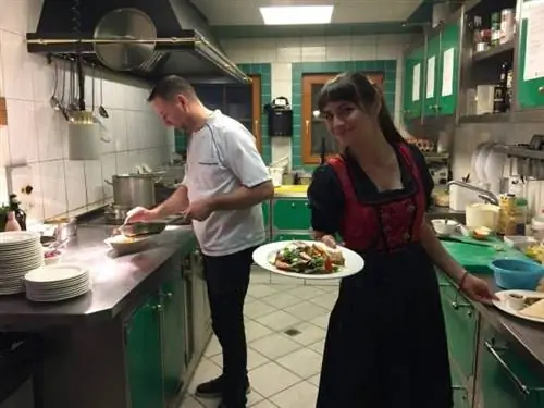 Кухня, ресторан Läurchenstäberl.