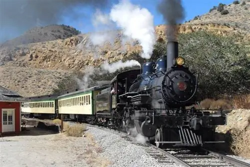 Фото железной дороги Вирджинии Траки предоставлено Virginia City NV. Фото железной дороги Вирджинии Траки предоставлено Virginia City NV.