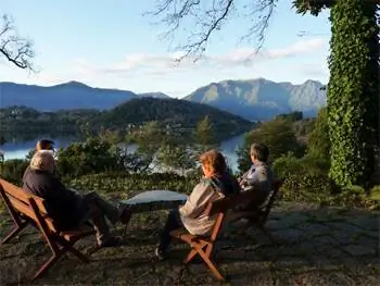 Отдых в отеле.