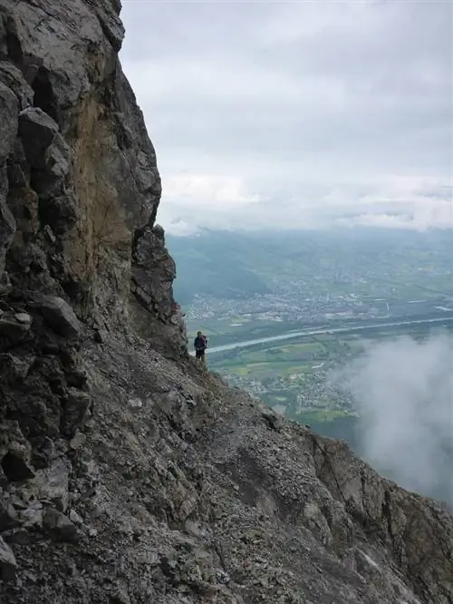 Крис Хаас на Фюрстенштайге во второй день похода по Лихенштайну. Фотографии Бриттани Хаас.