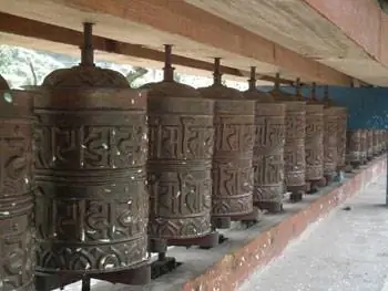 Молитвенные колеса