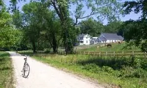 Одна из многих пасторальных сцен на тропе Кэти. фотографии Венди Хаммерл.