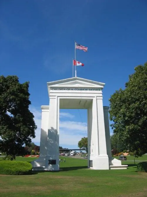 Арка мира (Вашингтон, США; Британская Колумбия, Канада)