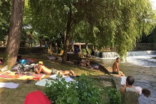 Париж: прекрасное место для купания