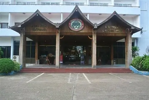 Отель Lane Xang Vientiane, https://lane-xang-hotel-vientiane.booked.net