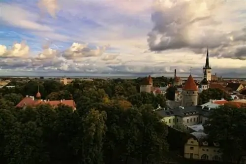 Вид на старый город Таллина.