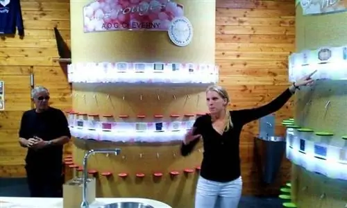 Современный подход к дегустациям в Maison de Vins в Шеверни.