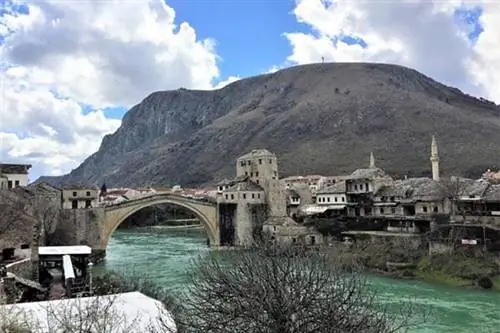 Западные Балканы на поезде, автобусе и корабле