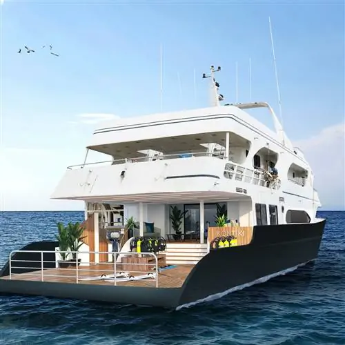 Бутик-яхта вместимостью 18 человек