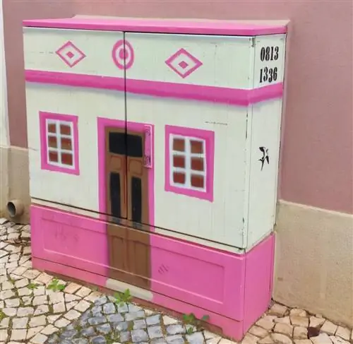 Лайтбокс в Силвеш, Португалия