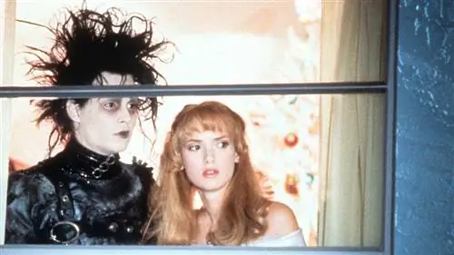 Что мы узнали из «Эдварда руки-ножницы» (и почему это типичный рождественский фильм)