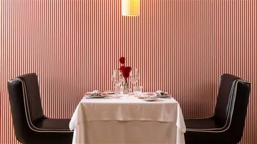 Стол в Casa Felisa Madrid
