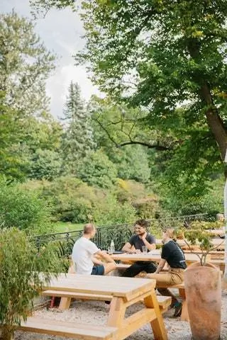 В пяти Городах Искусств вы найдете зеленые пейзажи, где вы сможете отключиться после хорошей дозы искусства и…