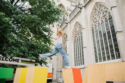 Левен. Кевин Фейнарт.