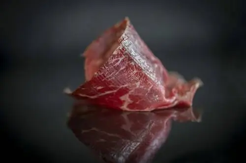 Леон Чечина из Entrepeñas, приготовленный из мяса Кобе.