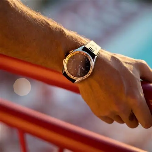 Циферблаты TAG Heuer Connected адаптируются к каждому владельцу и каждому моменту дня.