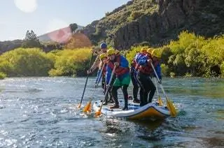 Рафтинг и стоячий весло