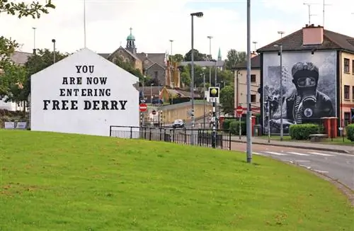 Бесплатный Дерри Корнер.