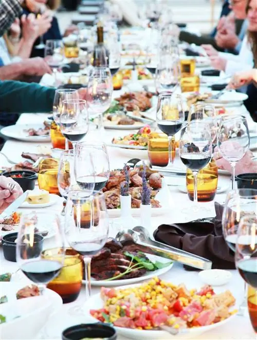 Экологически чистая еда на ранчо Carmel Valley Ranch в Калифорнии.