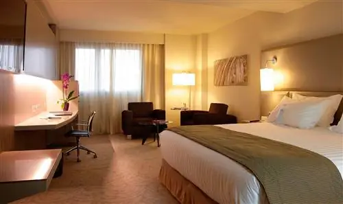 Crowne Plaza Barcelona - это отель, который вам нужен