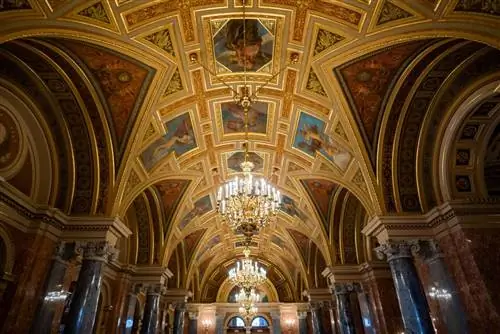 Архитектура неоренессанса… и впечатляющая